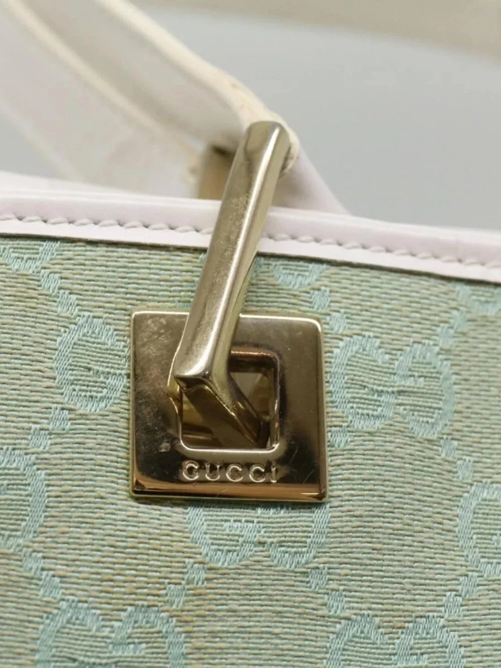GUCCI GG Canvas Tote Bag Light Blue 002 1098 Auth ki3541